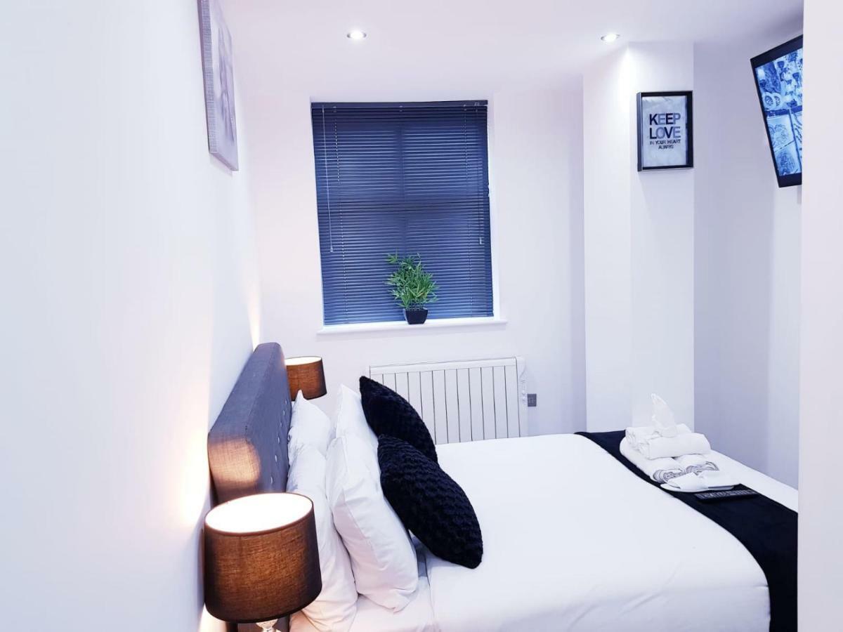 Z Home Apartments Лестер Экстерьер фото